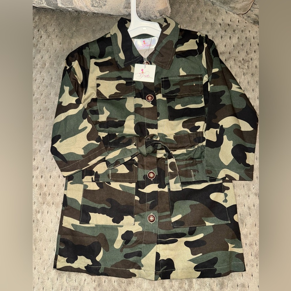 BRAND NEW! FINAL SALE! Little Girls Size 4 Camouflage Jacket/Dress
